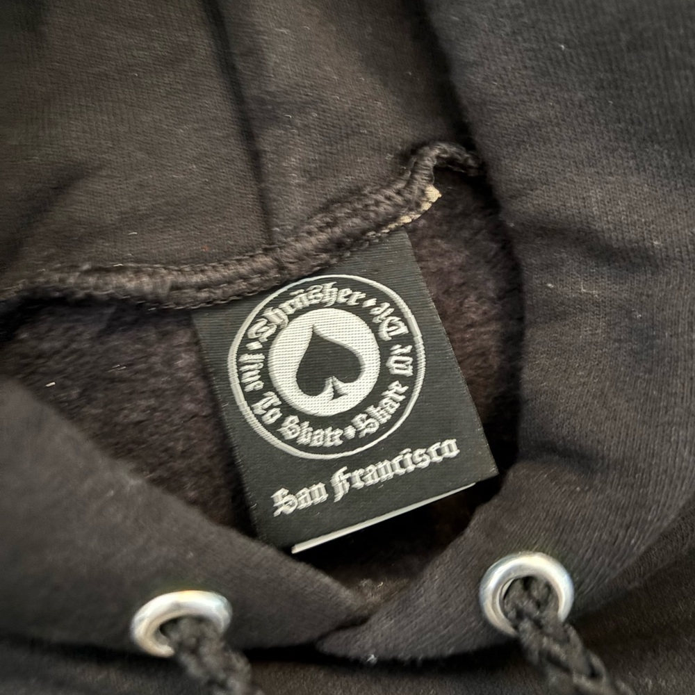 Thrasher Black Sweatshirt Hoodie - Picture 2 of 2